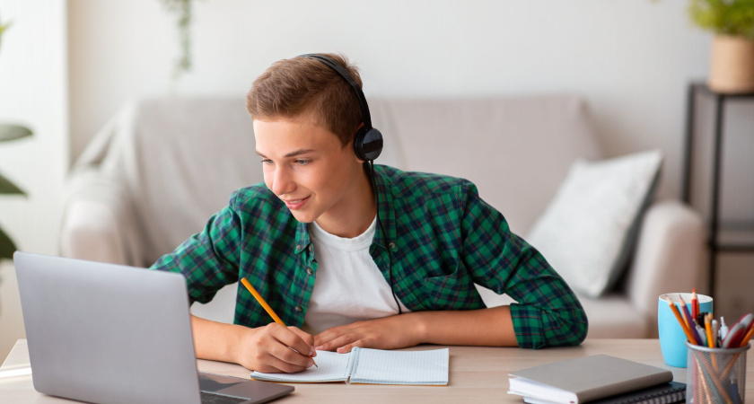 5 Преимуществ Прохождения Бесплатных Онлайн-Курсов Для Получения Востребованной Профессии