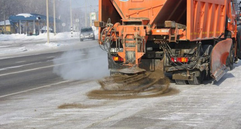 Преимущества пескосоляной смеси: идеальное сочетание для зимнего обслуживания дорог