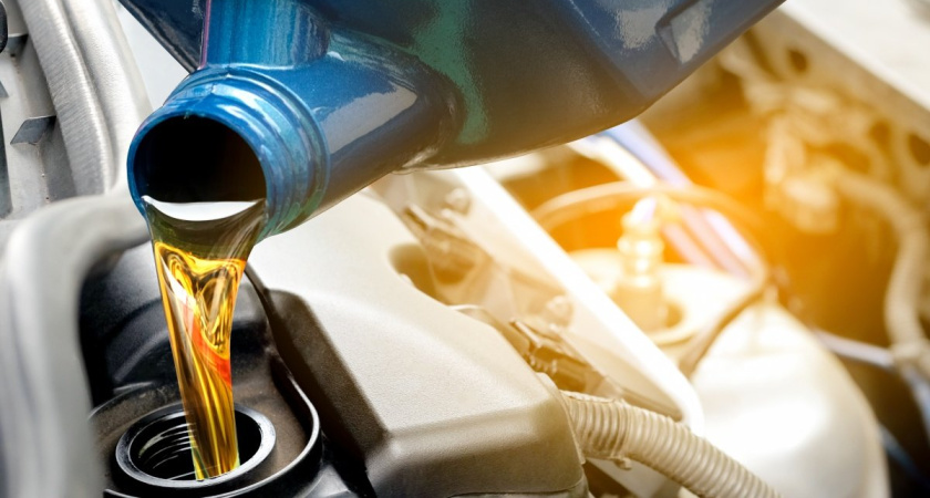 Моторное масло: Ключевые аспекты выбора для эффективной работы вашего автомобиля