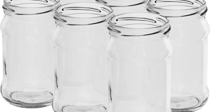 Закупка стеклянных банок оптом: преимущества, особенности и советы по выбору