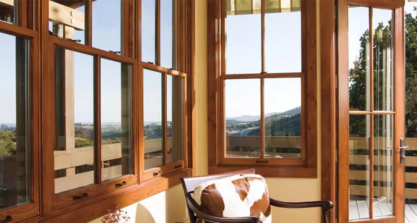 Защита древесины деревянных окон: как сохранить красоту и долговечность