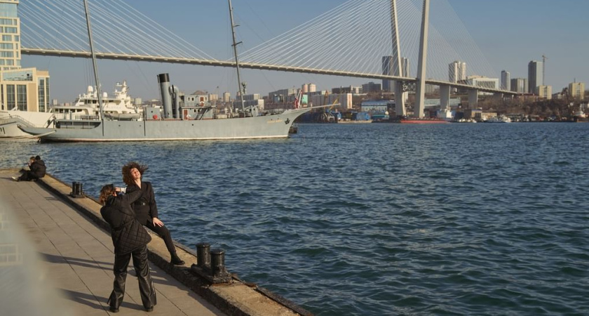 Чат-бот проекта «Ближе к Дальнему: культурный путеводитель по Владивостоку»