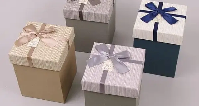 Искусство Подарочной Упаковки: Преимущества, Особенности и Советы по Выбору