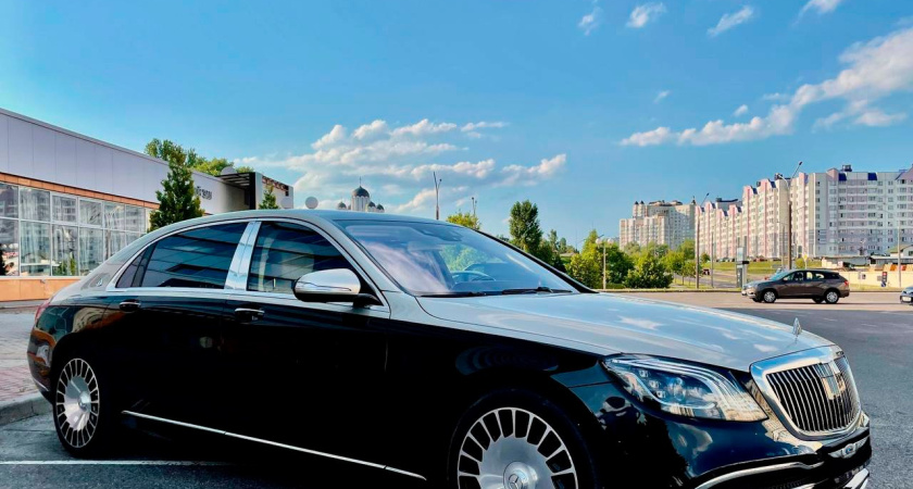 Роскошь и комфорт: преимущества аренды Mercedes-Maybach с профессиональным водителем