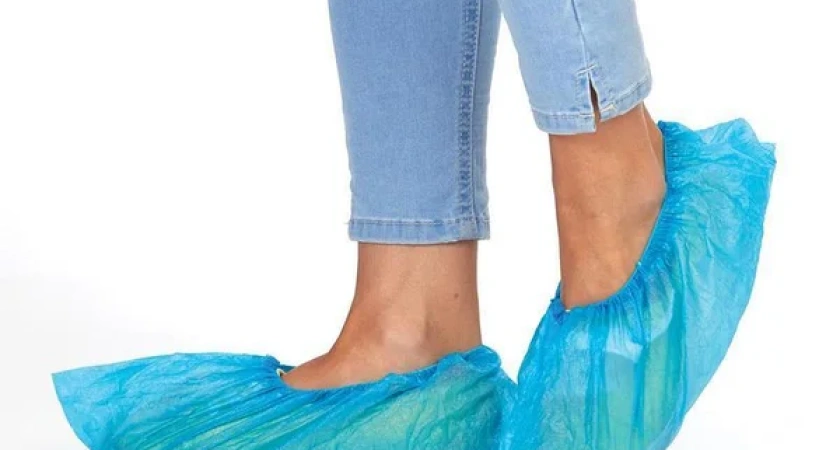 Преимущества закупки бахил оптом: практичное решение для бизнеса