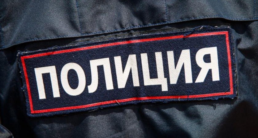 Ограбили и избили владельца магазина на улице Пирогова в Находке: полиция проверяет продажу алкоголя детям