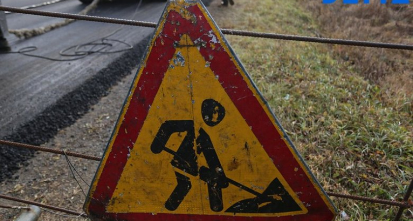 Подрядчики заблокировали двор скальником после ремонта дороги на Луговой во Владивостоке