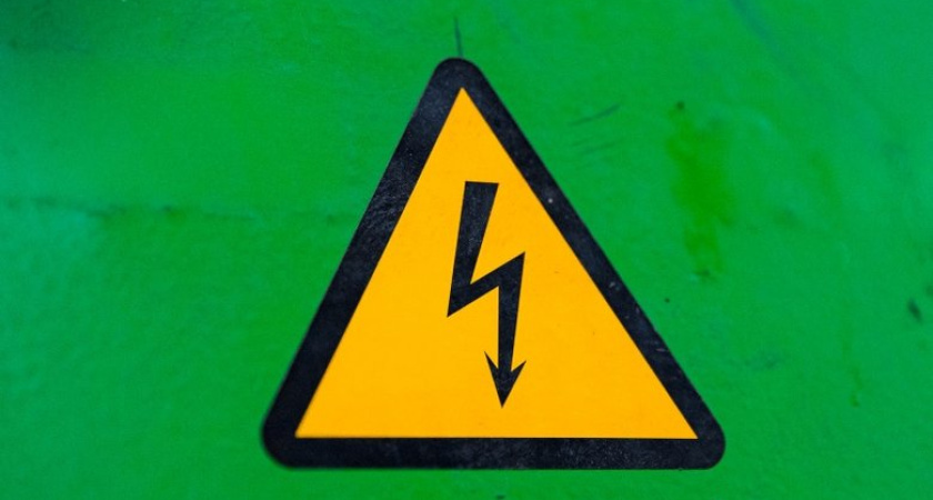 Авария на подстанции "Чайка" обесточила 60 улиц и 100 домов во Владивостоке