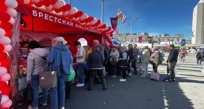 Во Владивостоке впервые за три года открылись Дни Беларуси с показом спецтехники