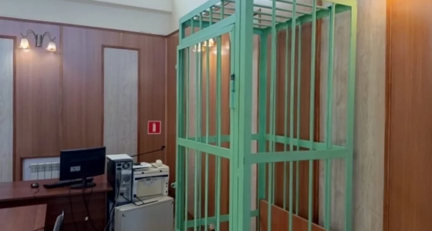 Экс-глава поселения в Приморье заплатил подрядчикам за фиктивное освещение: грозит 10 лет