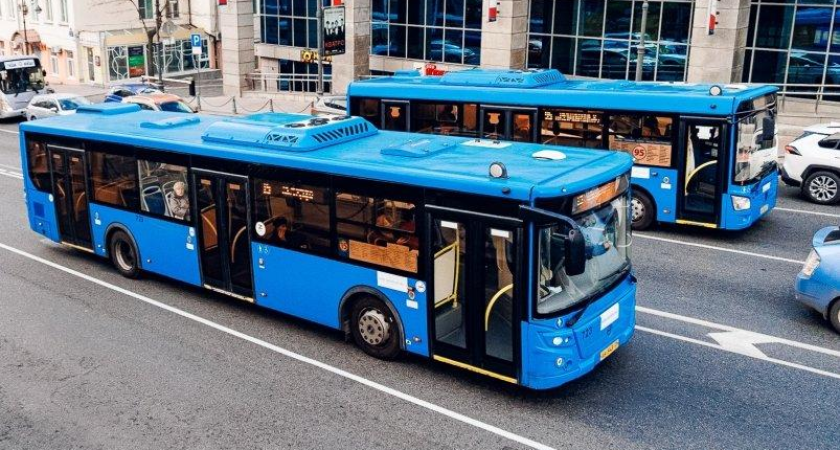 «Почему до сих пор ни один автобусник не ездит в форме?»: губернатор Приморья вводит униформу с 1 января