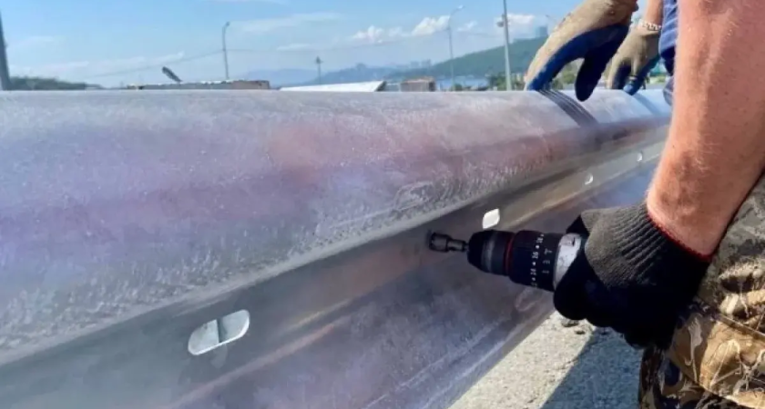 1395 метров защиты: Владивосток обновит леера на опасном участке до конца 2024