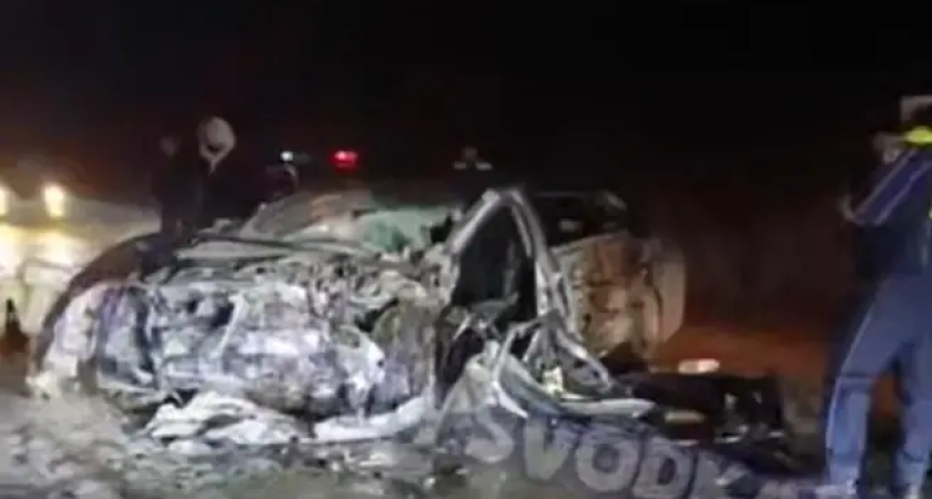 Груды металлолома на трассе «Уссури»: водитель вылетел на встречку, спасатели деблокируют пострадавших