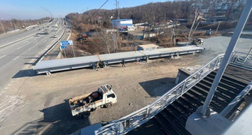 Ночь без проезда: Владивосток перекроют у «Весенней» с 22:00 до утра ради монтажа перехода