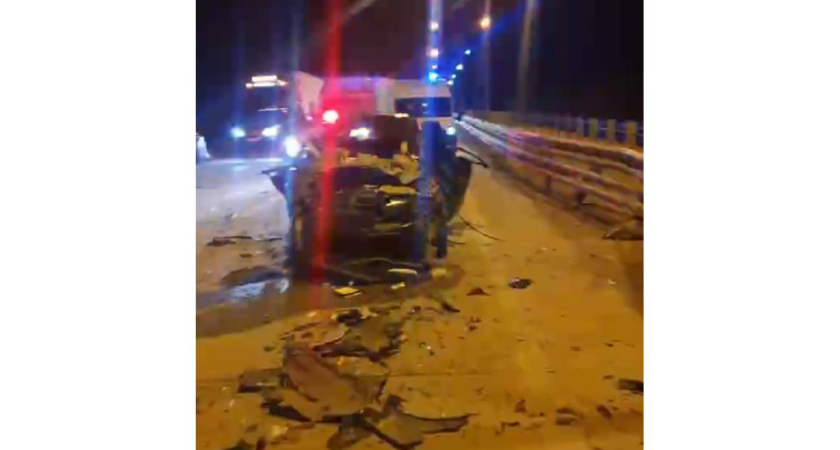 На трассе Артем-Находка столкнулись три машины: две перевернулись, есть жертвы