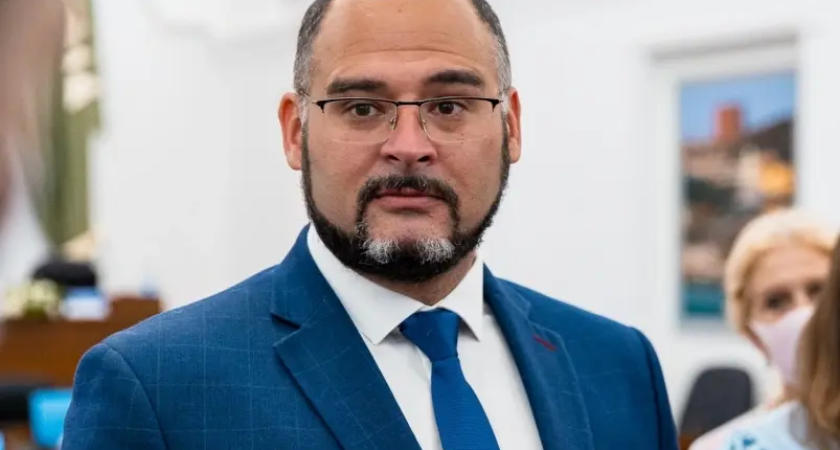 Глава Владивостока вошел в политсовет «Единой России» при плановой ротации