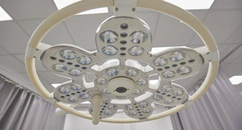 Владивостокские врачи удалили гигантскую миому, спасив женщине мечту о материнстве