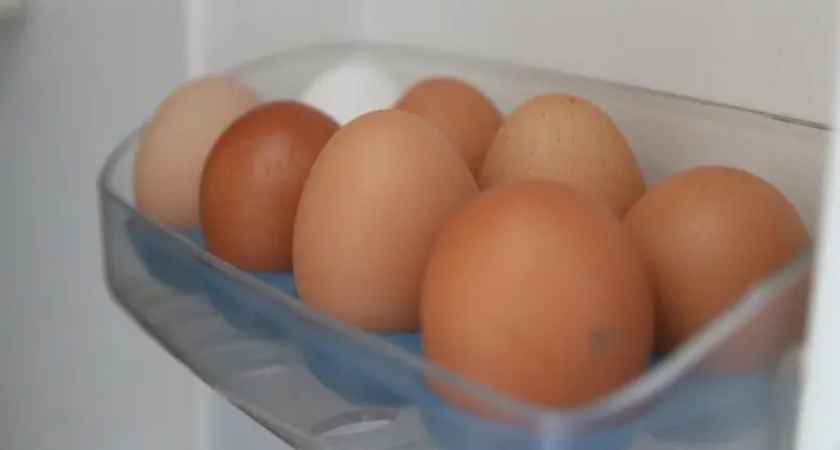 17 тысяч яиц с поддельными датами: схема обмана выявлена в Приморье