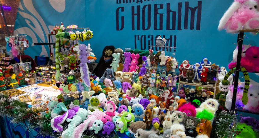 На центральной площади Владивостока откроется теплый шатер с медом и ремеслами