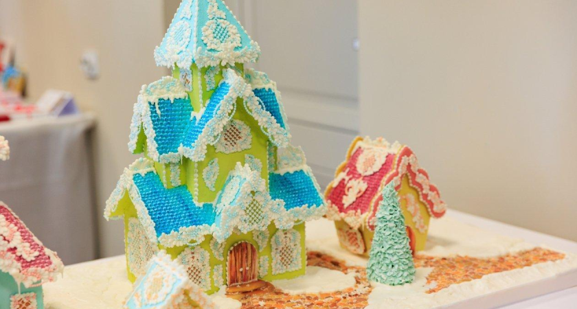 От 200 тысяч до миллиона рублей: пряничную деревню создавали месяц во Владивостоке