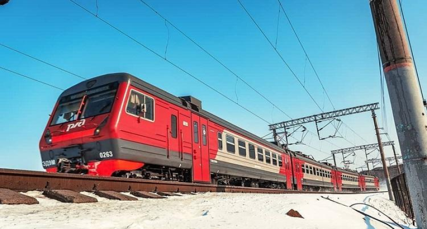 Билеты на пригородные поезда Приморья подорожали на 2-1000 рублей с января