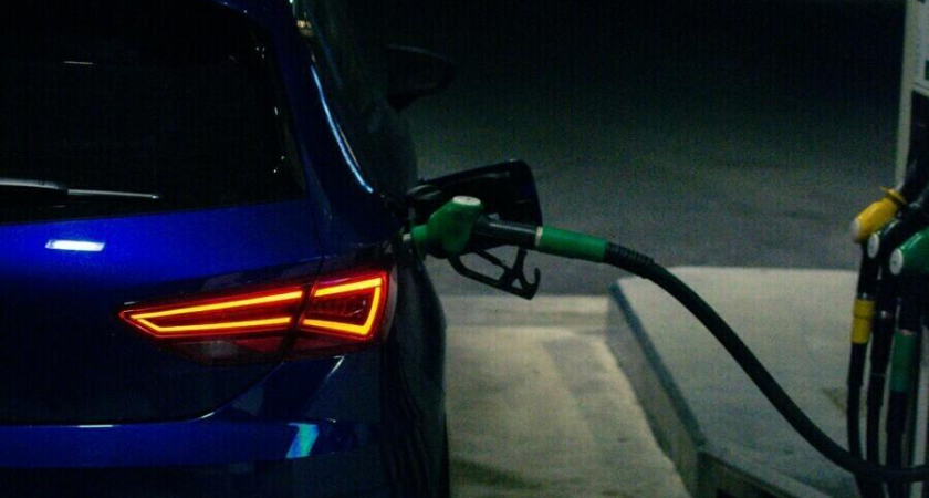 Благовещенск встретил год подорожанием: бензин подскочил на 1,7 рубля