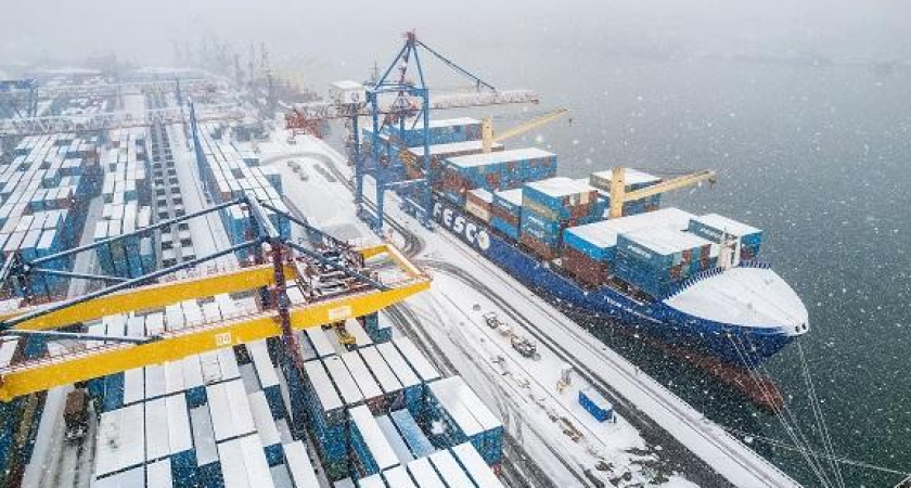 ВМТП побил собственный рекорд: 22 726 контейнеров за неделю против ноябрьского максимума