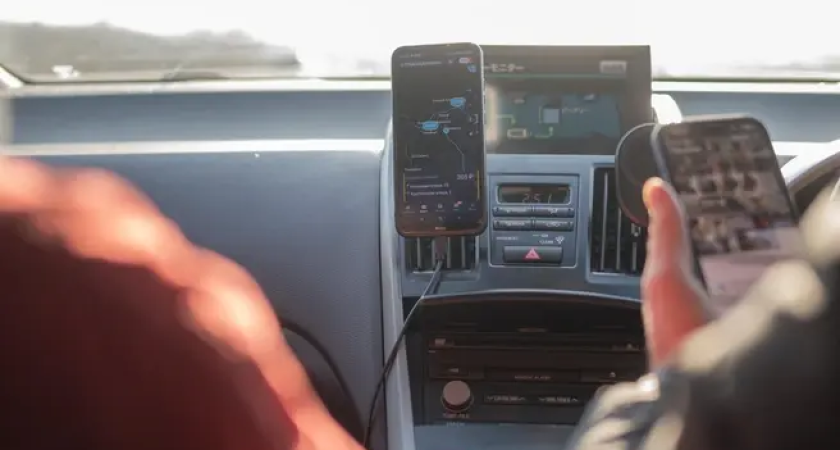 Такси во Владивостоке подорожало на 500 рублей из-за 9-балльных пробок