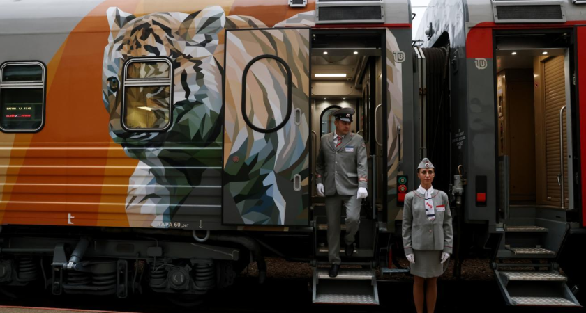 11 дней на поезде через всю Россию: в ОП предложили обязательные путешествия для каждого школьника