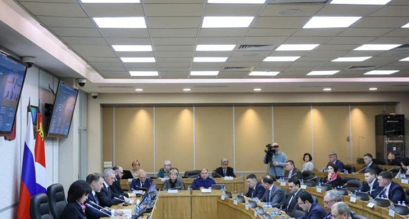 2,1 млрд рублей перераспределено в бюджете Приморья: львиная доля уйдет на доступное жилье и ЖКУ