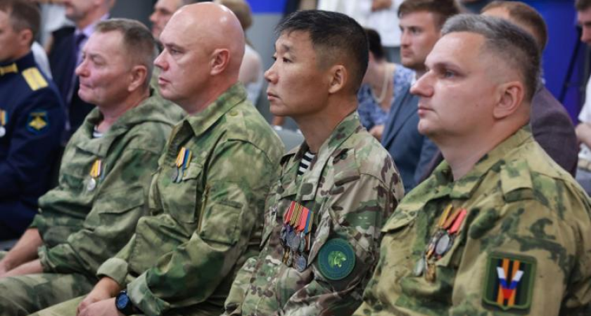 Ветераны СВО из программы «Герои Приморья» решают муниципальные задачи под руководством министров