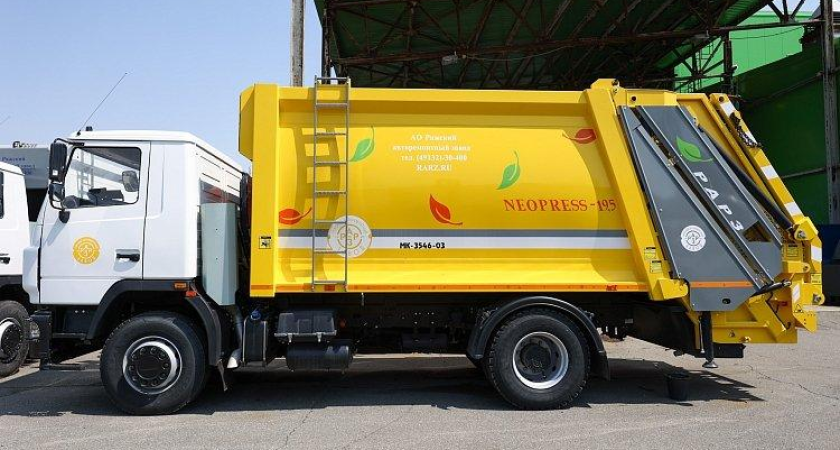 Приморье закупит 55 мусоровозов и 3600 контейнеров: Кожемяко анонсировал масштабную модернизацию системы ТКО