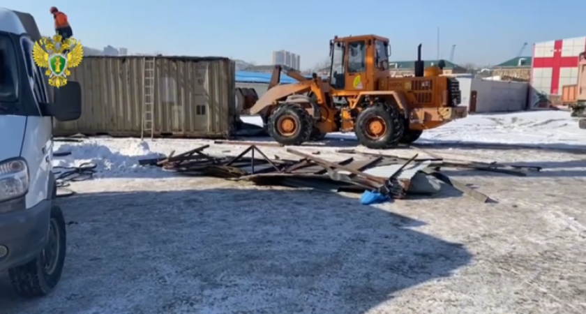 Облава на Спортивном рынке: тонна контрафакта и нелегальные торговцы под прицелом прокуратуры