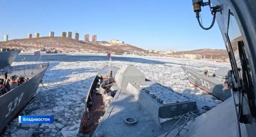 Редкий парад трех корветов: элитные боевые корабли Тихоокеанского флота на короткой передышке во Владивостоке
