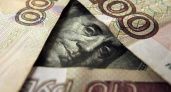 Рубль рухнул на 4% за сентябрь до 84,4 за доллар: что делать с накоплениями
