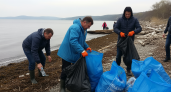 Акция «Вода России» собрала почти сто владивостокцев на берегу бухты Аякс