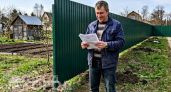 Соседи грозят сносом из-за высокого забора: как я обошел правила и остался в своем праве по закону