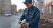 На улице Бурачка во Владивостоке вспыхнул сильный пожар