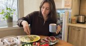 Ваш завтрак крадет энергию и мешает худеть: эндокринолог назвала сытную альтернативу привычным кашам
