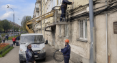 Во Владивостоке за год сняли десятки километров бесхозных проводов
