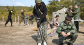 300 владивостокских школьников прошли «День на передовой» в роли саперов и дроноводов
