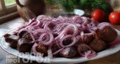 Перестаньте мучиться с горьким луком: показываю свой любимый способ маринования для шашлыка и бургеров
