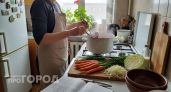 Больше не переваривайте овощи: узнайте правильную очередь закладки продуктов в борщ для идеального вкуса