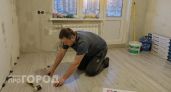 Забудьте про дорогой ламинат: этот материал вдвое дешевле и служит десятилетиями без лишнего ухода