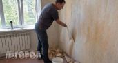 Забудьте про виниловые обои: профессионалы перешли на этот материал который прослужит в два раза дольше