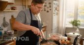 Больше не трачусь на масло для жарки: перешла на соль и теперь готовлю блюда с идеальной корочкой без вреда