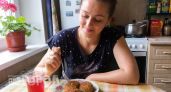 Забыла про фарш и сэкономила семейный бюджет: мои домашние котлеты из этого продукта едят с большим восторгом