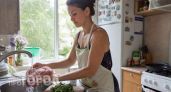 Перестаньте мыть мясо перед готовкой: вы лишь распространяете опасные бактерии по всей своей кухне