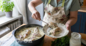 Хватит мучить курицу на сковороде: теперь готовлю только так, чтобы мясо таяло во рту в сметанном соусе
