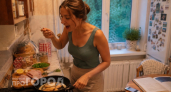 Вы медленно убиваете свой желудок: 7 популярных сочетаний продуктов, которые врачи запрещают есть вместе